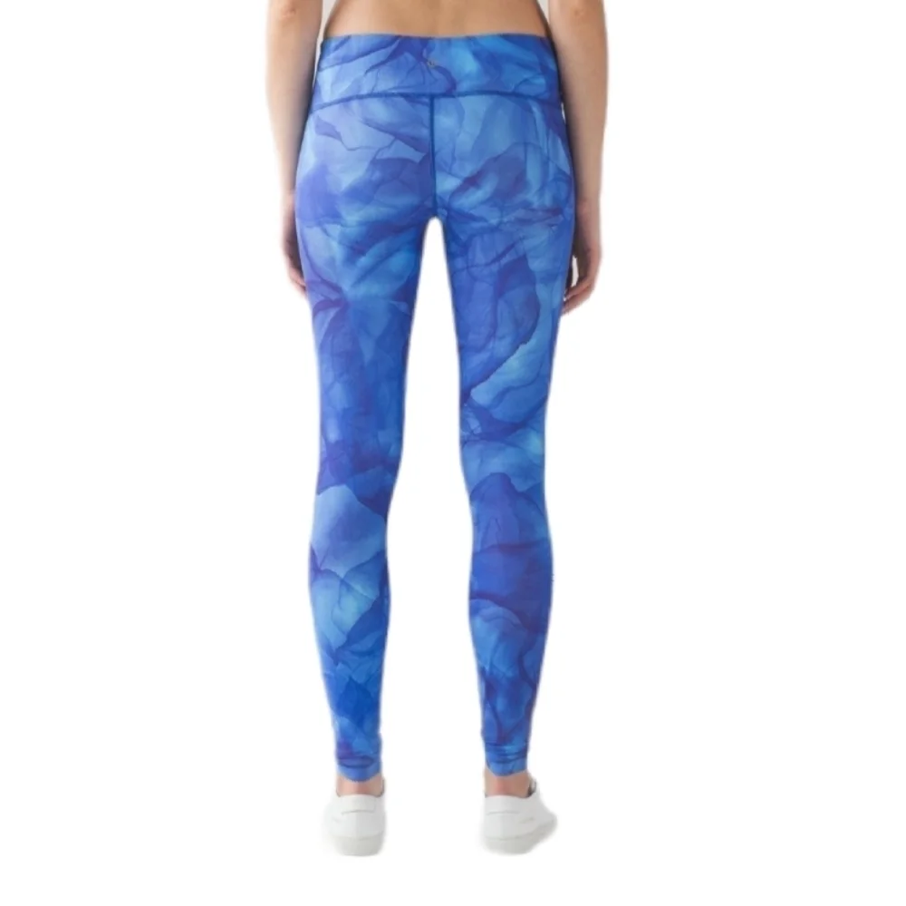 lululemon athletica excellent no